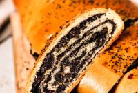 Ukrainian Poppy Seed Swirl