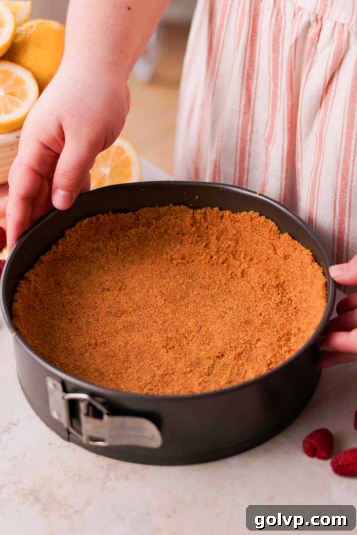 cheesecake crust in grey non stick springform pan
