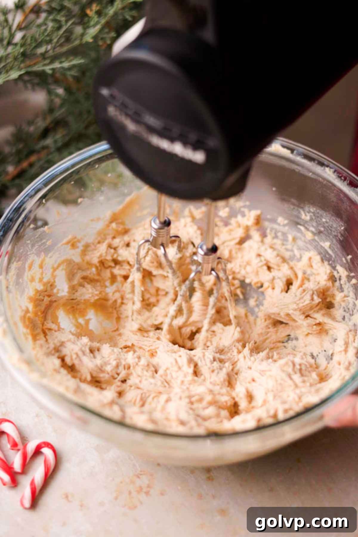 mixing wet ingredients