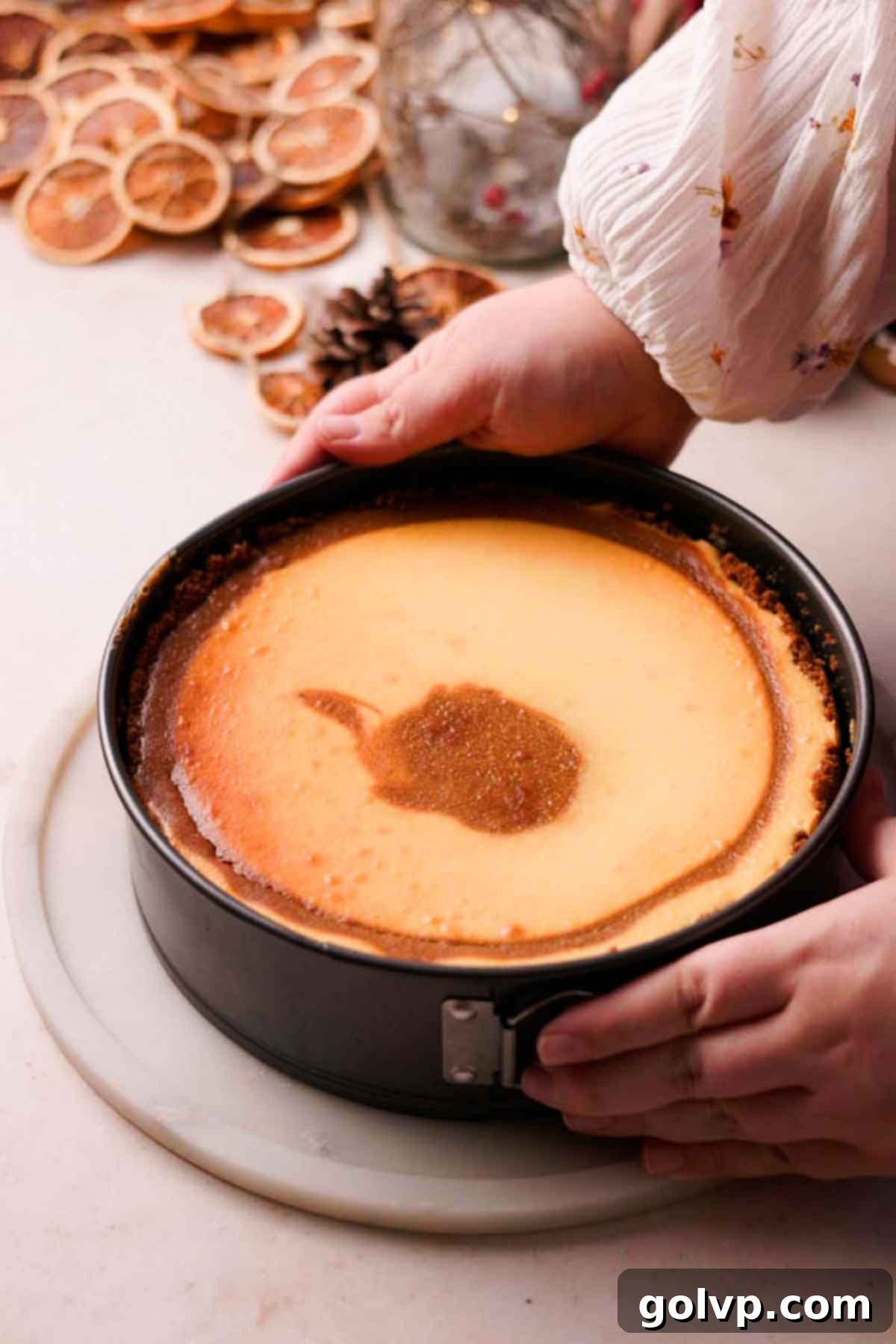 cooled gingerbread cheesecake
