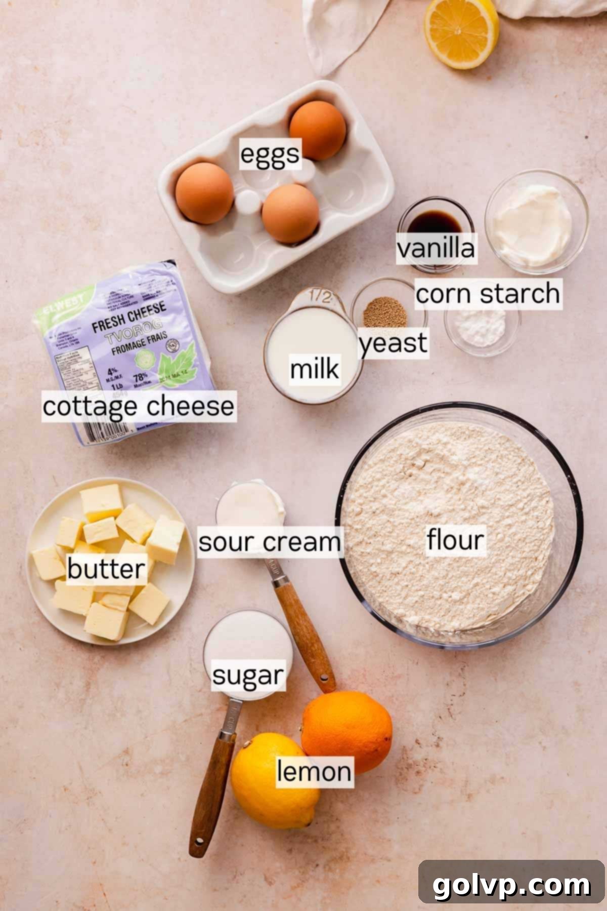 Ingredients for vatrushka in bowls