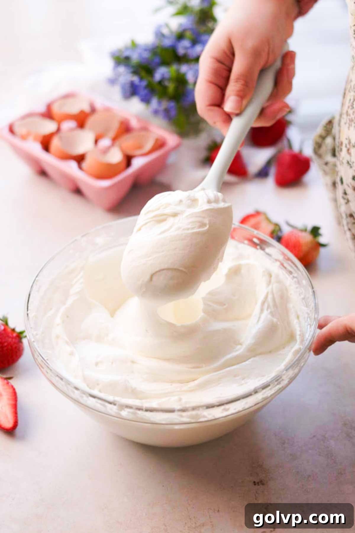 fluffy whipped cream yogurt frosting coating silicone spatula