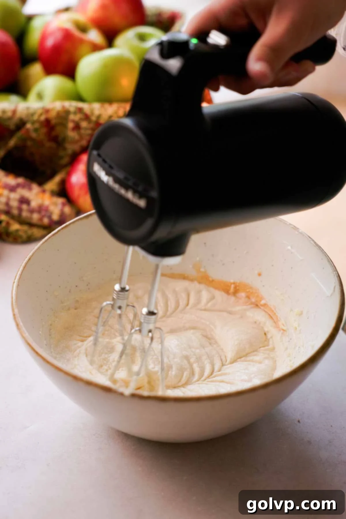 apple fritter cake batter wet ingredients