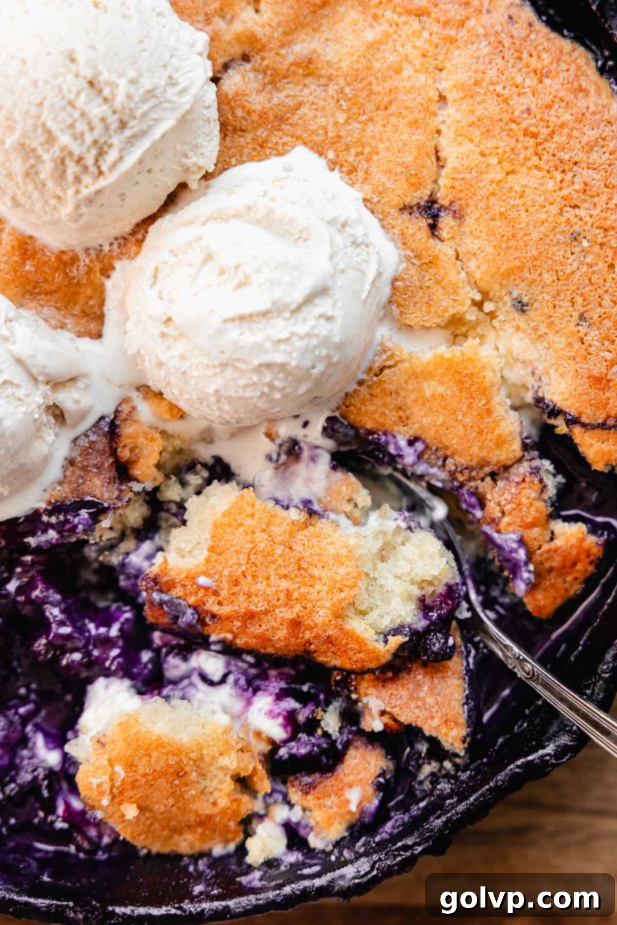 fluffy blueberry lemon cobbler