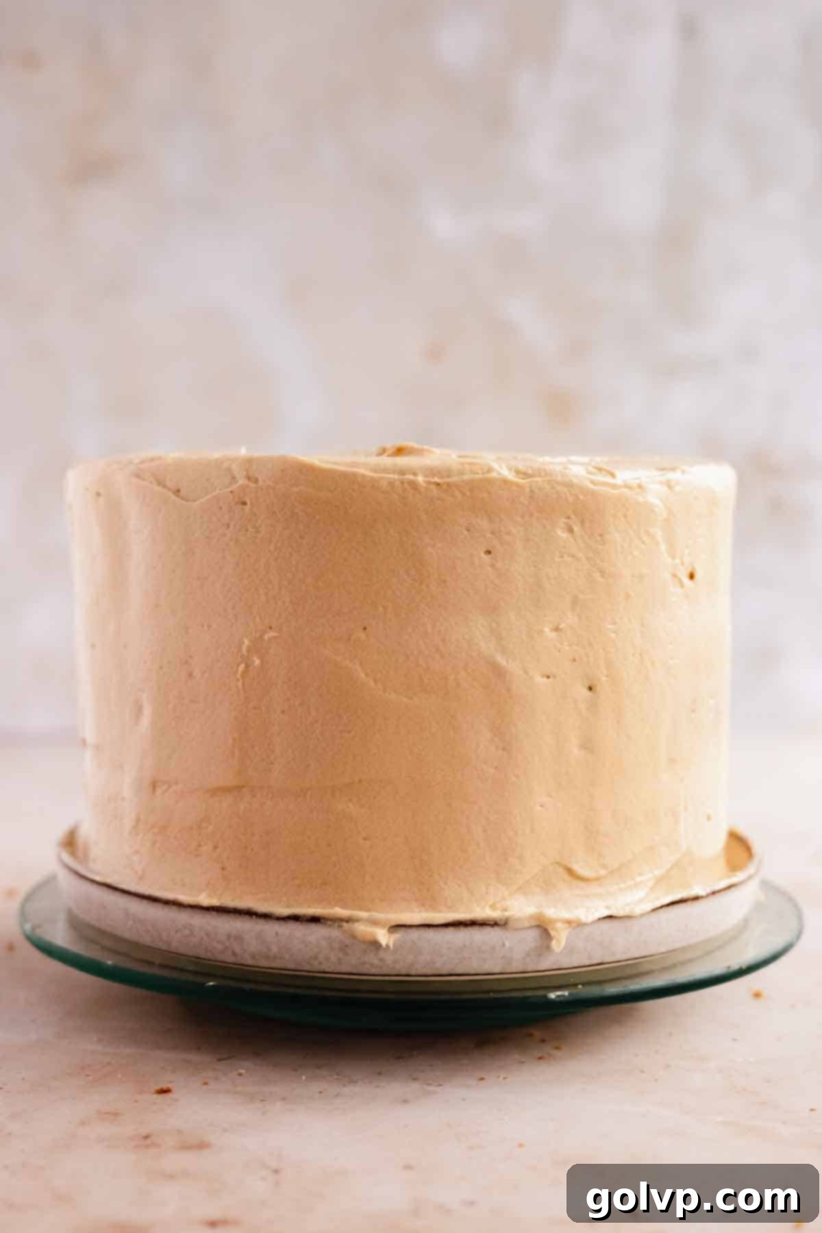 Frosted biscoff cake