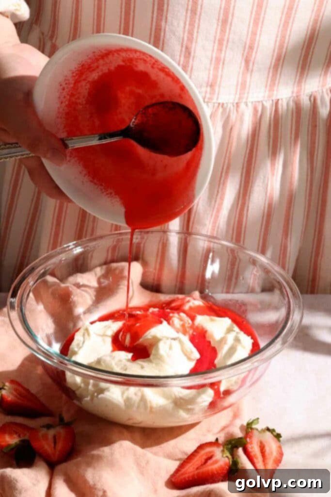 adding dissolved jello into filling